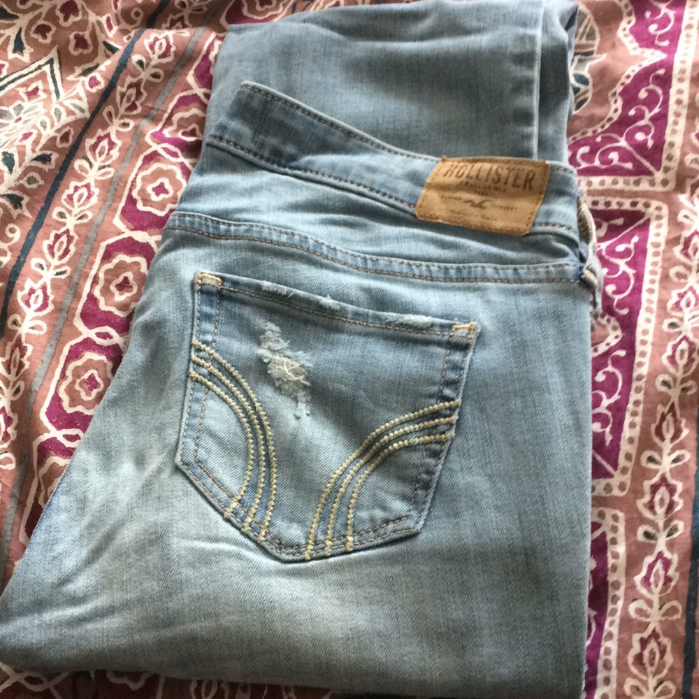 Hollister jeans